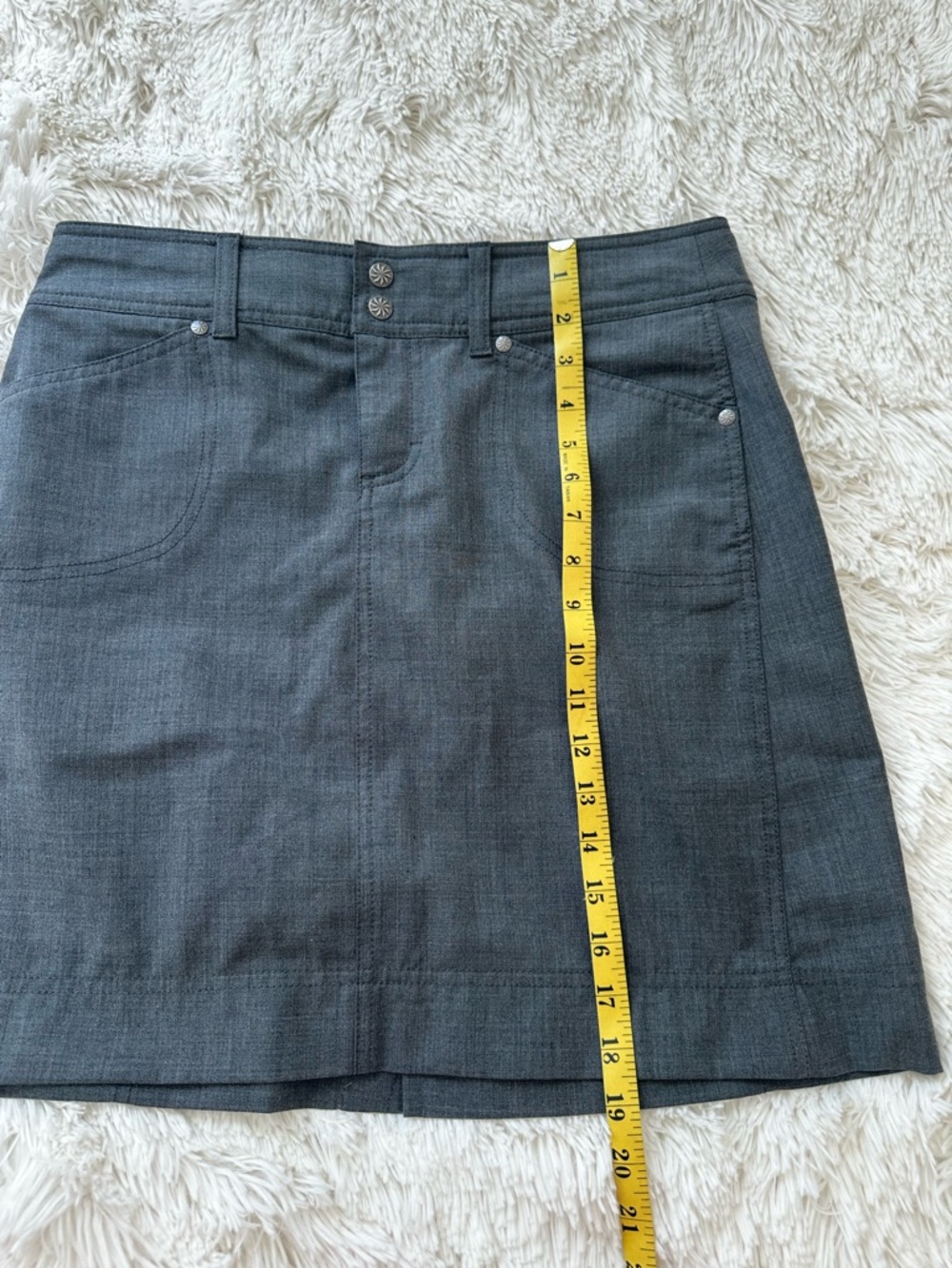Athleta Sirrus Women’s Gray Skirt Size: 8 - Picture 4 of 7